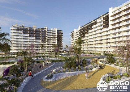 Spacious Ground Floor Home in Torrevieja with Sea Views