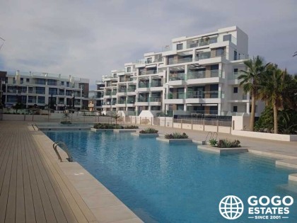 Luxurious Seafront Penthouse in Dénia with Stunning Views