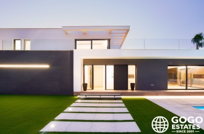 Modern Detached Home in Molina de Segura