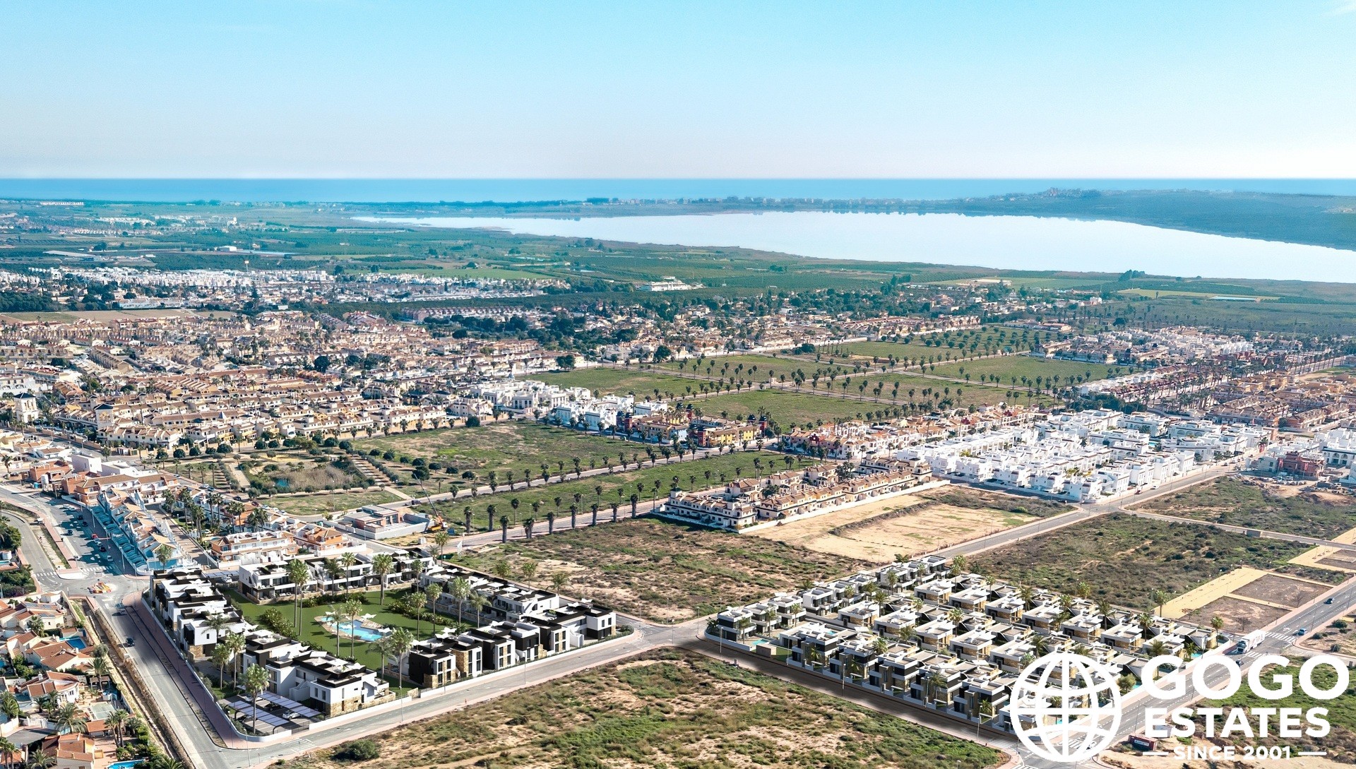 Zeitgenössische Einfamilienhäuser in Ciudad Quesada