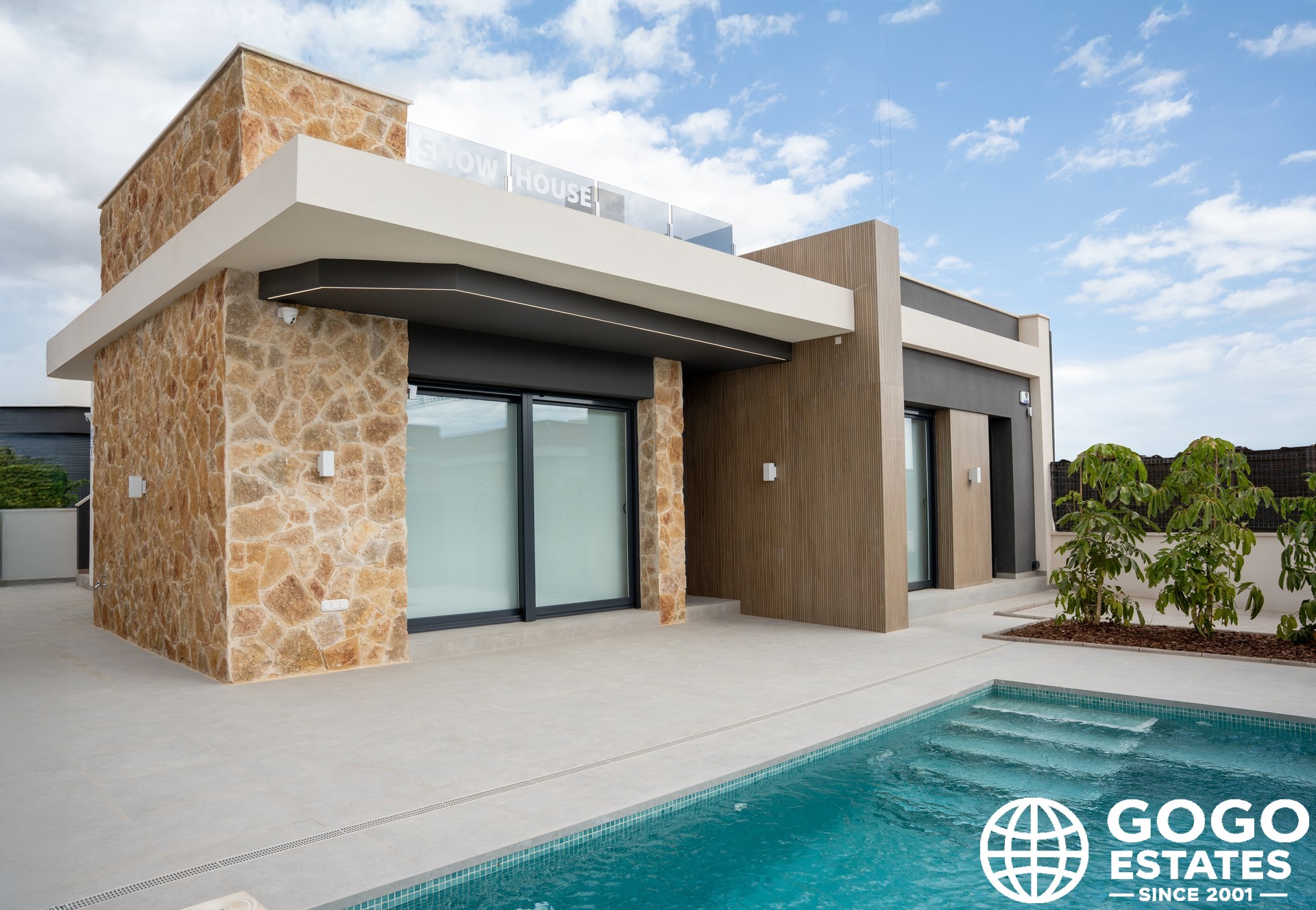 Neue Einfamilienhäuser in Ciudad Quesada mit Pool und Terrasse