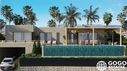 Amplia Villa de 4 Dormitorios en Venta en Javea