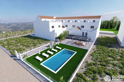 Spacious Semi-Detached Home in Rafal with Terrace