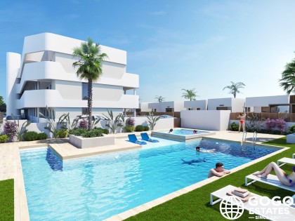 Modern 2-Bedroom Apartment in Los Alcázares with Sea Views