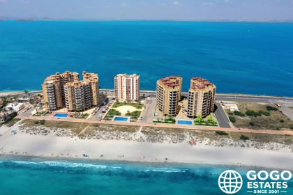 Appartement moderne à La Manga del Mar Menor avec vue sur la mer