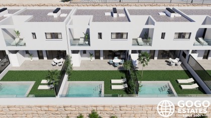 Nuevas Casas Adosadas en Mojácar con Vistas al Mar