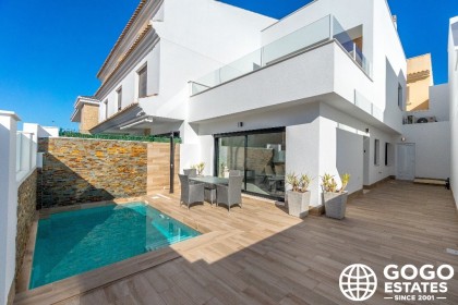 Charming Terraced Houses in San Pedro del Pinatar