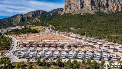 Maisons Individuelles Modernes avec Vue sur Mer à Polop