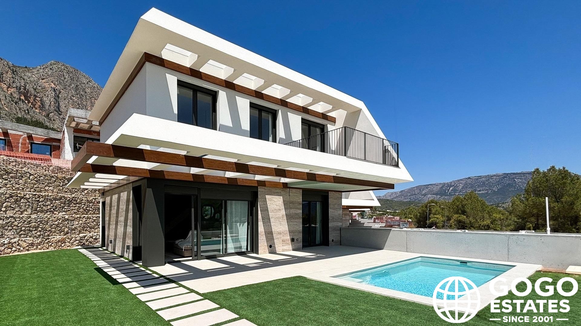 Moderne Einfamilienhäuser zu Verkaufen in Polop mit Meerblick