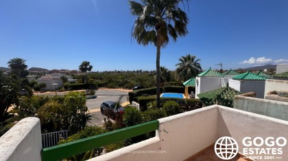 Charmante Twee-onder-een-kapwoning in San Juan de los Terreros