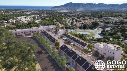 Maison mitoyenne spacieuse de 4 chambres à La Nucia avec vue sur la mer