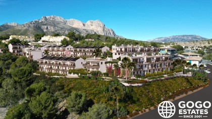 Maison mitoyenne spacieuse de 4 chambres à La Nucia avec vue sur la mer