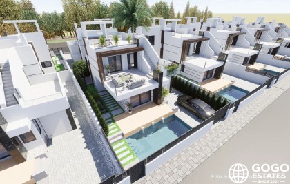 Detached Homes for Sale in Los Alcázares Near the Sea