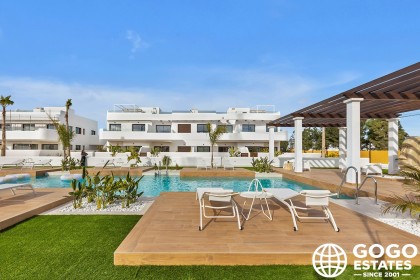 Nowoczesny penthouse w Los Alcázares z tarasem