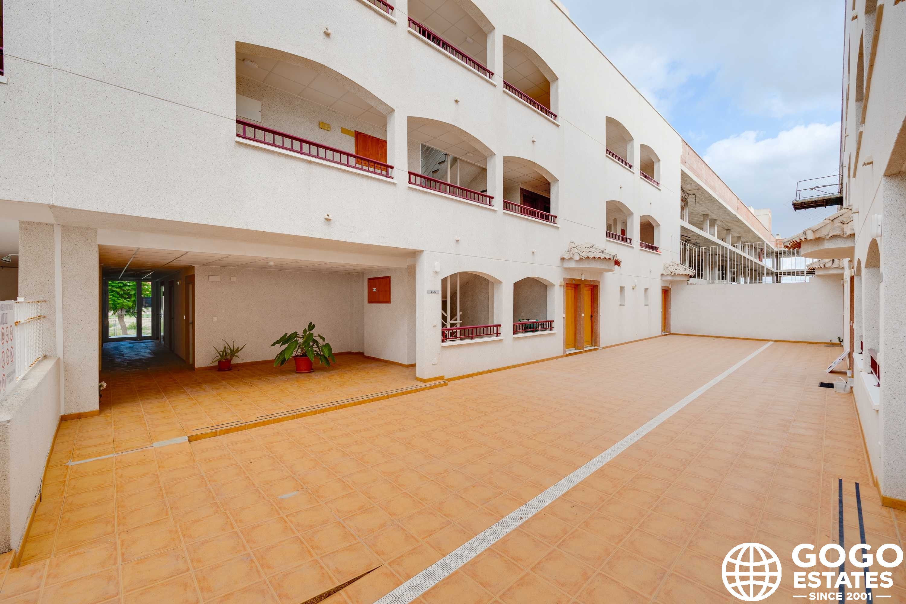 Modern 2-Bedroom Apartment in San Fulgencio