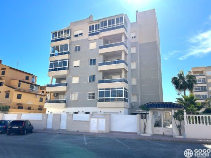 Maisons de plain-pied à vendre à Torrevieja, près de la mer