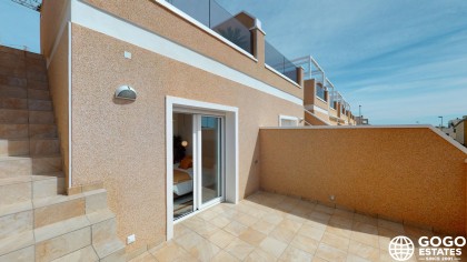Charming 3-Bedroom Terraced House in Pilar de la Horadada
