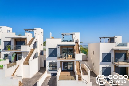 Modern Low-Bungalow in San Miguel de Salinas for Sale