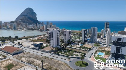 Modernes Penthouse zum Verkauf in Calpe mit Meerblick