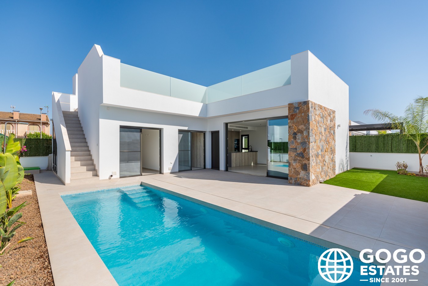 Nieuw gebouwde vrijstaande villa in San Javier met zwembad