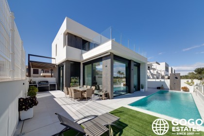 Modern Detached Homes in Pilar de la Horadada