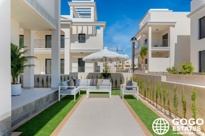 Charming High-Bungalow in Ciudad Quesada for Sale