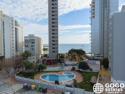Spacious 3-Bedroom Apartment in Calpe with Sea Views