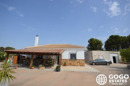 Charmante Villa Te Koop in Somontin Gebied