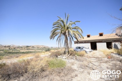 Encantadora Casa de Campo en Venta Cerca de Albox