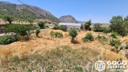 Terreno Urbano en Venta en el Área de Oria - Parcela de 1038m2