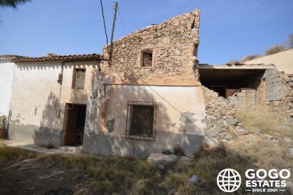 Casa de campo en venta en Arboleas con gran parcela