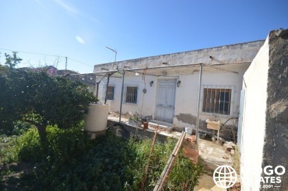 Encantadora Casa de Campo en Venta Cerca de Fines