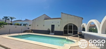 Encantadora villa de 3 dormitorios en Los Carrascos, Arboleas