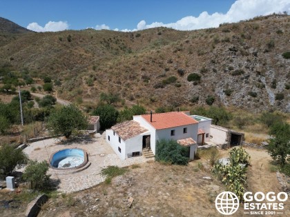 Charmantes Landhaus mit 5 Schlafzimmern in Cobdar zu Verkaufen