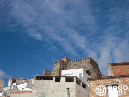 Charming Town House for Sale in Seron with Stunning Views