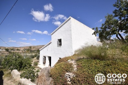 Encantadora Casa de Campo en Venta Cerca de Albox
