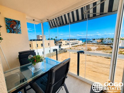 Moderno apartamento de 3 habitaciones a solo 300 metros de la playa