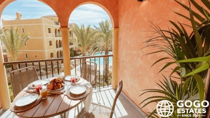 Urokliwy apartament z 3 sypialniami w Desert Springs