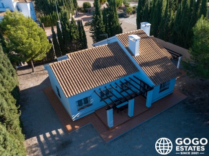 Charming 3-Bedroom Villa in Los Altos de las Palas