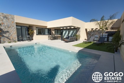 Nowa Budowa Bungalow z 5 Sypialniami w Altaona Golf Resort