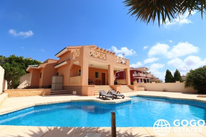 Villa independiente en Ciudad Quesada, Costa Blanca