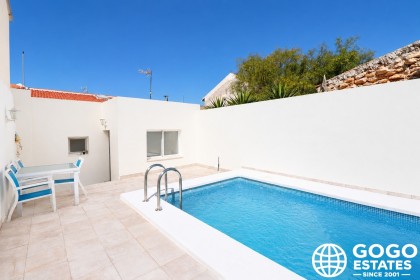Charming Bungalow for Sale in Benijofar
