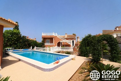 Einfamilienhaus zum Verkauf in der Region Alicante