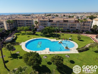 Ruime Duplex te koop in Playa Flamenca, Costa Blanca